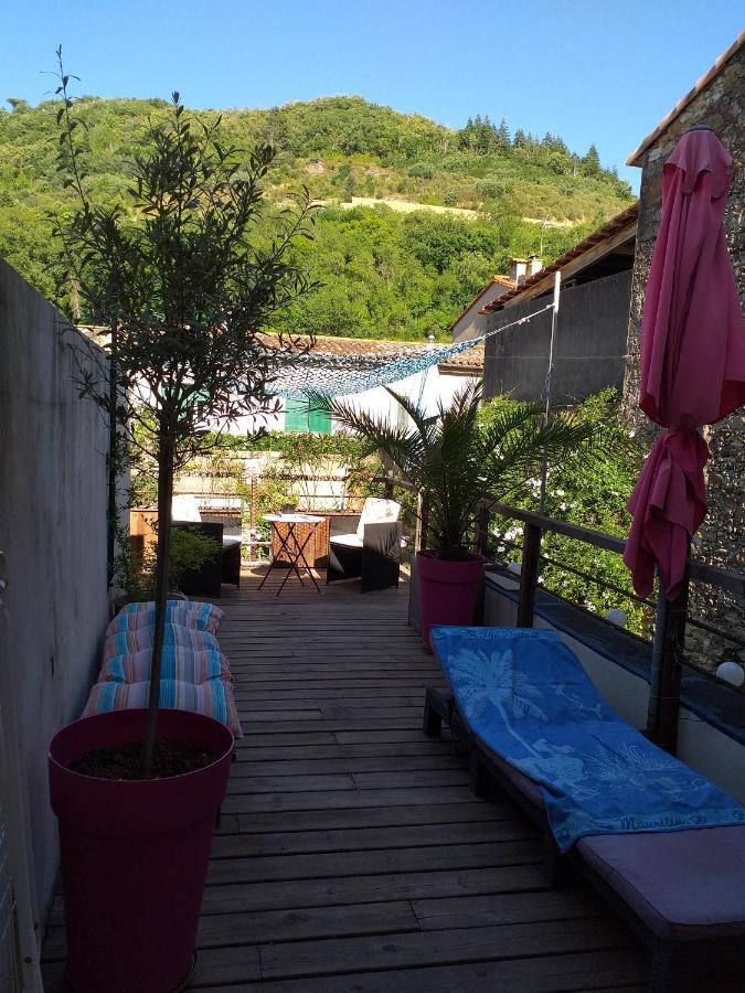 La Maison D Annick Apartment Lodeve Luaran gambar